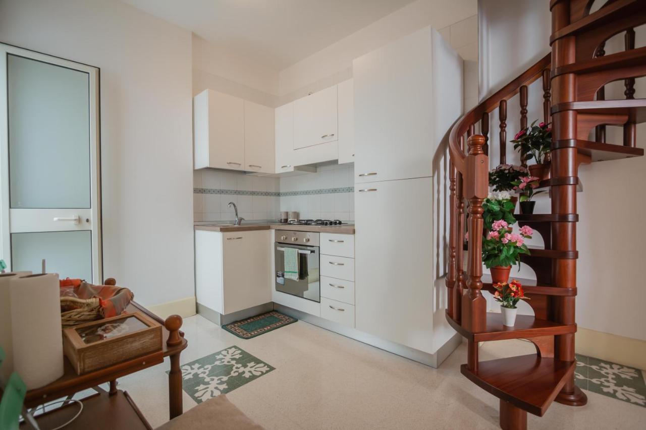 Dimora Apulia Bed & Breakfast Brindisi Luaran gambar