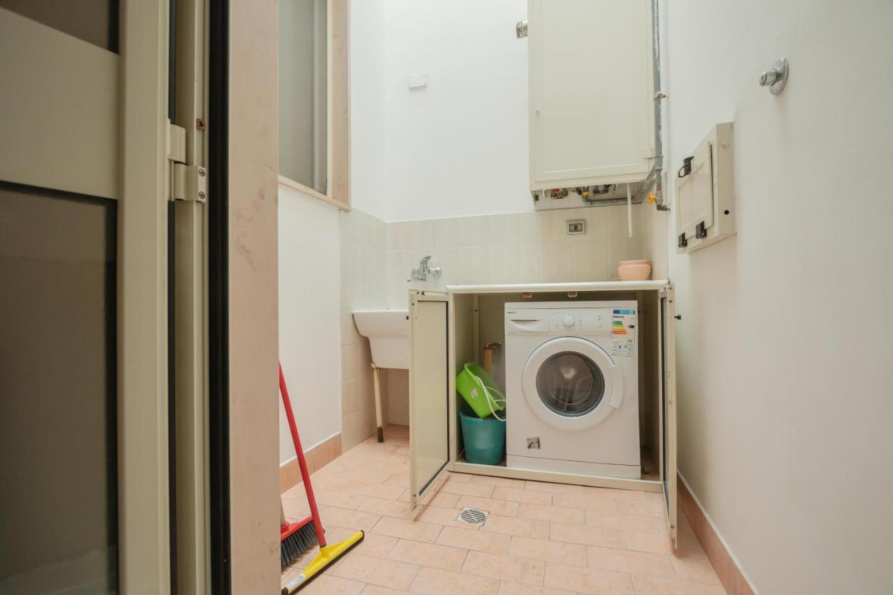 Dimora Apulia Bed & Breakfast Brindisi Luaran gambar